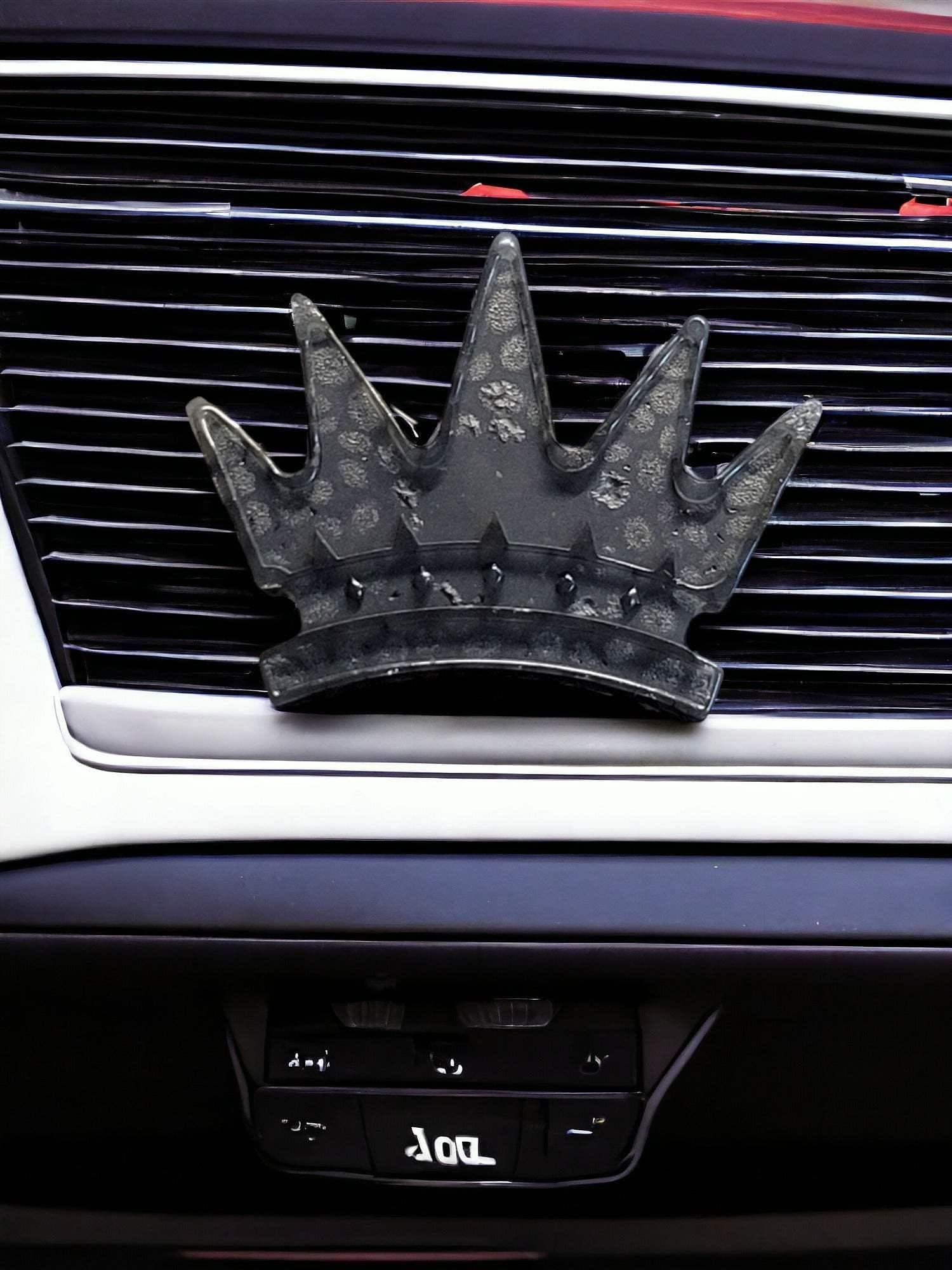 Icey Car Vent Clip Air Freshener – Keep Your Car Smelling Fresh and Clean - Queen K Candle Co.