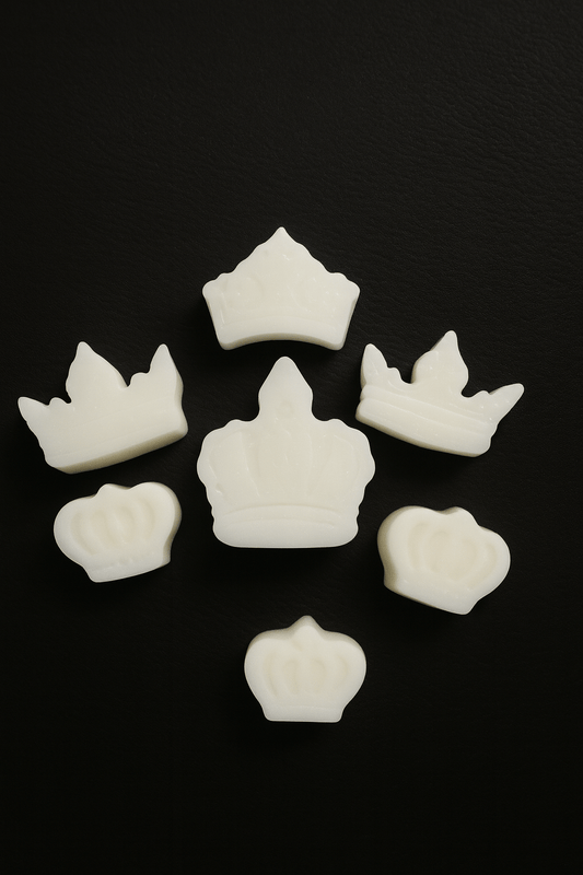 White crown-shaped  Wax Melts